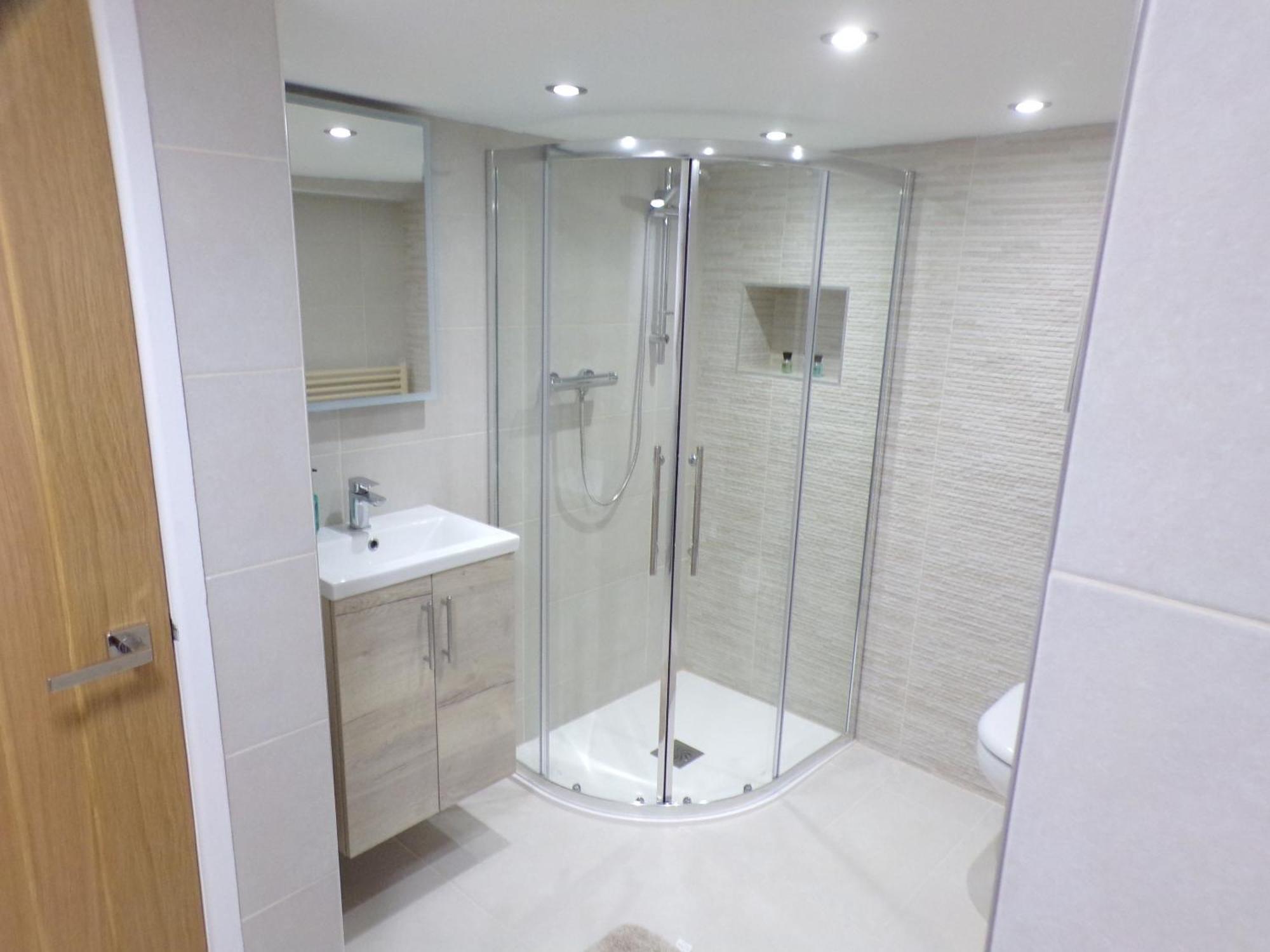 3Thedome - Luxury Ground Floor Apartment Opposite The Beach, Barton On Sea Exteriör bild